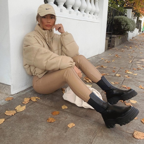 🔥LAST 1🔥NWT Zara Faux Leather Padded Jacket - Picture 2 of 13